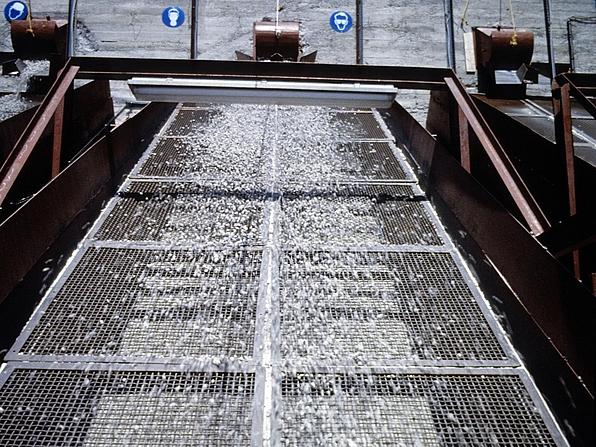 Yali-in-der-Industrie