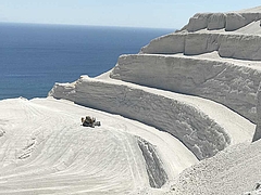 YALI - Die Mine YALI - Die Mine